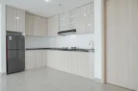 Spacious and Nice 2Br at Hillcrest House Apartment Hotels in Cibodas