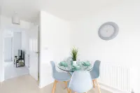 4 Bedroom 3 Bathroom Contractor Home Mcr