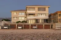 Jacquelena Hof 9 by Host Agents Hotels near Wild Wind Family Resort