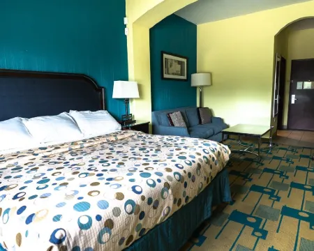 Rivers  Inn & Suites Hotels in Three Rivers