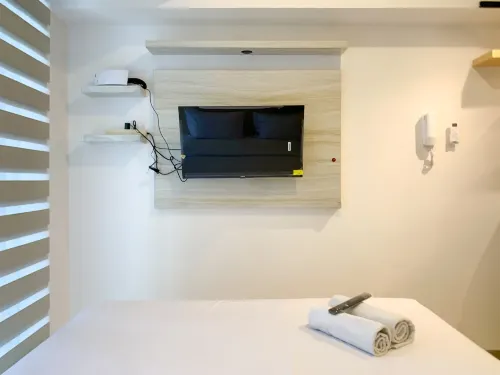 Chic and Cozy Studio Tokyo Riverside Pik 2 Apartment Hotel di Teluknaga