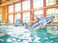 Surfsand Resort - Beach