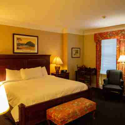 Beekman Arms and Delamater Inn Rooms