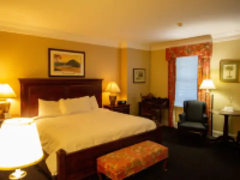 Beekman Arms and Delamater Inn Hotels in Rhinebeck