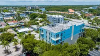 Deerfield Condo Suites by Opus