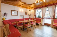 Hotel Vallée Blanche Courmayeur - 朝食