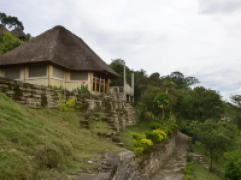 Enganzi Game Lodge Hotels in Bunyaruguru