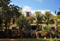 Mahogany Hall Luxury Boutique Resort Отели в г. 