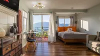 Exclusive Mountain Retreat – 10 Minutes from Downtown Gatlinburg