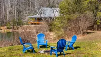 Scenic Mountain Views and Cozy Retreats - Charming Collection Escape