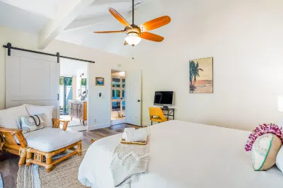 Bright & spacious home near the ocean w/ gas grill and patio - newly remodeled