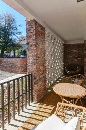 Botanical-Themed Oasis with Private Balcony - Enchanting Charming