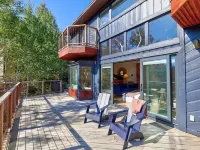 Stunning Valley Views and Hot Tub - Charming Mountain Cabin Retreat Hotel a Sundance