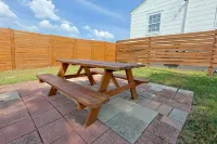 Cozy 1 Bedroom Apt - 3mins to Old City & Downtown Hotels in Knox County