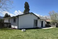 Cozy 3-bedroom Sparrow Stay in Historic Town of Monument