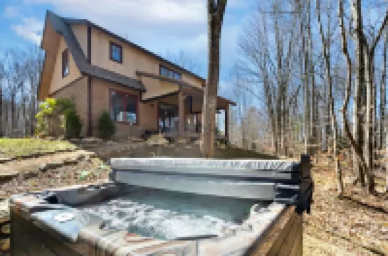 Hot Tub and Fire Pit by Bubbling Creek - Charming Luxury Retreat