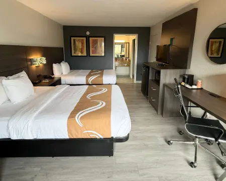 阿倫港巴頓坊西凱藝套房酒店 西巴吞魯日縣酒店