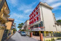 Hotel Serafini