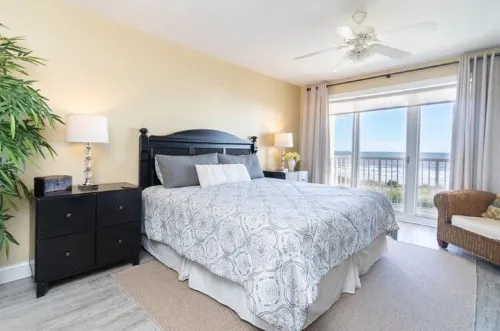 Expansive Deck and Community Swimming Pool - Gorgeous Oceanfront Haven