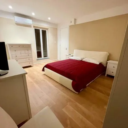 La Casa di Andrea Sleeps 5 with Parking