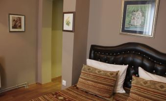 Nobel Hostel Guesthouse