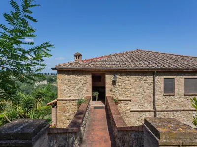 Lavish Holiday Home in Volterra with Pool Hotels near Volterra Museum of Torture