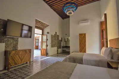 ナナ ヴィダ ホテル モレリア のホテル