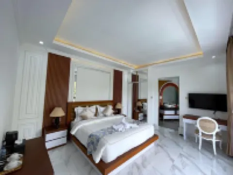 Royal Maharani Payogan Hotels near Campuhan