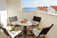 Apartments Mistral - Ocean View