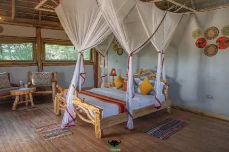 Embogo Lodges Отели в г. Kinkiizi