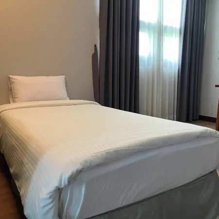 Sacheon Grand Tourist Hotel