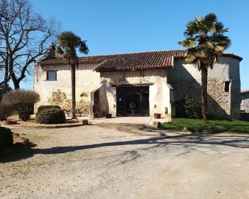 Château d'Aon โรงแรมในลองด์