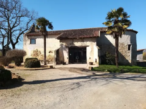 Château d'Aon Hotels in 