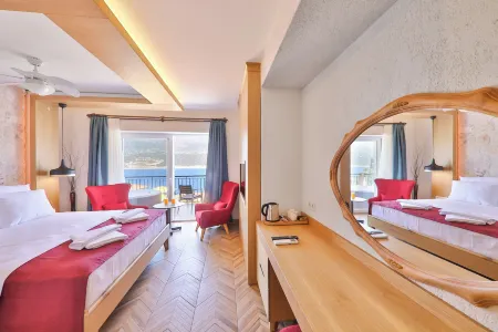 Atalante Hotel