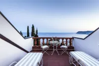 Villa della Pergola - con vista mare