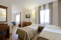 Porcel Alixares Hotels in Granada