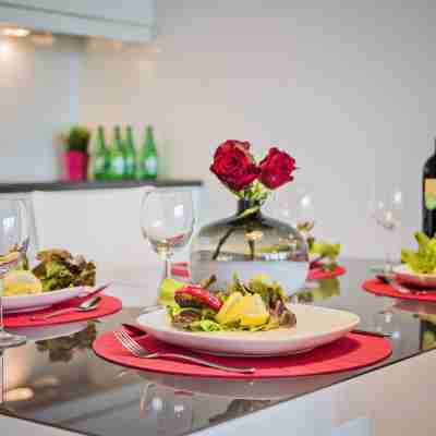 Apartamenty Homely Place Center Dining/Meeting Rooms
