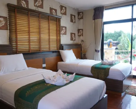 ภูเรือบูทีค โฮเทล แอนด์ ซาวน่า โรงแรมในอำเภอ ภูเรือ