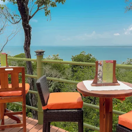 Issimo Suites (Adults Only)