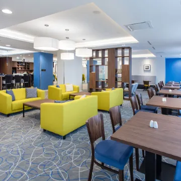Hampton by Hilton Oliwa