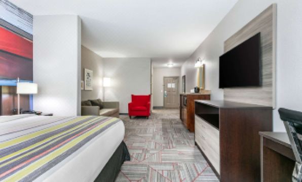 Clarion Pointe Columbus-Bradley Park