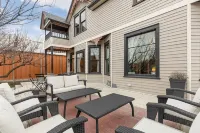 Spacious main level 2 bdrm off Missoula Hip Strip, across river from downtown
