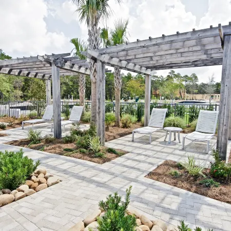 Steps to the Resort Style Pool & Across from the Big Chill
