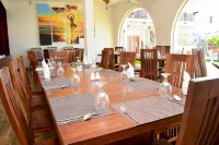 Watergate resort - breakfast