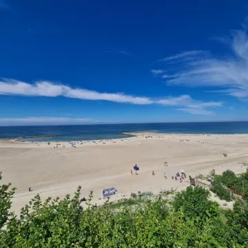 Holiday Homes with Terraces, Close to the Beach