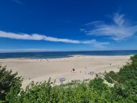 Holiday Homes with Terraces, Close to the Beach