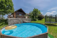 Family Friendly Kra Evec Lodge