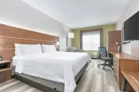 Holiday Inn Express & Suites Clute - Lake Jackson