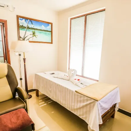 Triton Beach Hotel & Spa