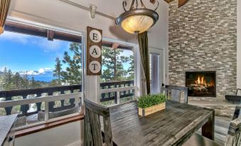 Mv17 Amazing Lake View & Spacious 2 Bedroom Ski Cabin with Hot Tub